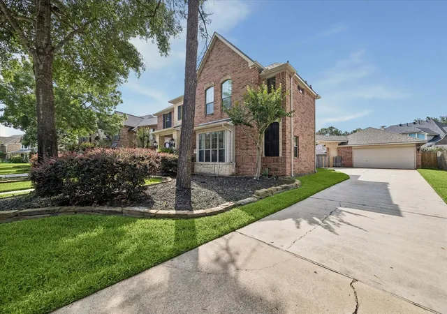 2nd image of 15410 Stone Gables Ln, Houston, TX 77044 | MLS# 71853545