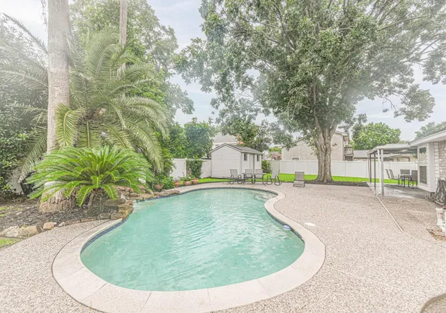 3rd image of 1401 Wesley Ln, Deer Park, TX 77536 | MLS# 63870796