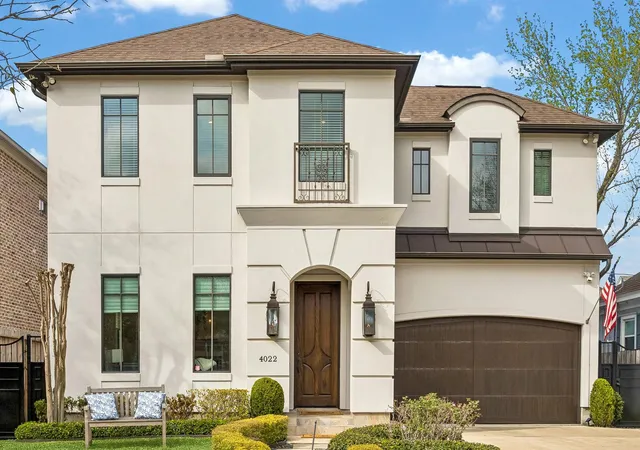 Homes for sale in West University Place, TX | 4022 Coleridge St, West University Place, TX 77005 | MLS# 36320487