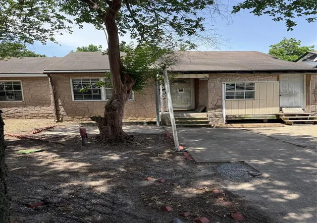 1st image of 1130 Hoffman St, Houston, TX 77020 | MLS# 85467174
