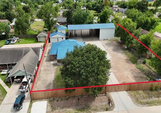 Photo 2 of Single family home for sale at 10810 Evangeline Dr, Houston, TX 77013 | MLS# 19577307 | Listing updated on 2026-10-05