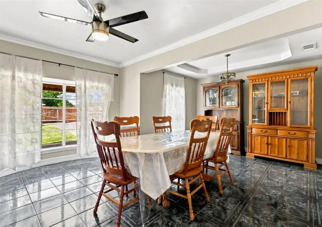 Photo 4 of Single family home for sale at 10810 Evangeline Dr, Houston, TX 77013 | MLS# 19577307 | Listing updated on 2026-10-05