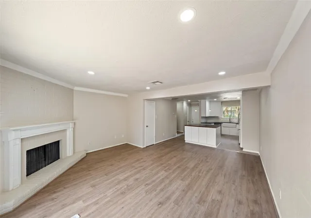 image of 2519 Bering Dr #3, Houston, TX 77057 | MLS# 60715439