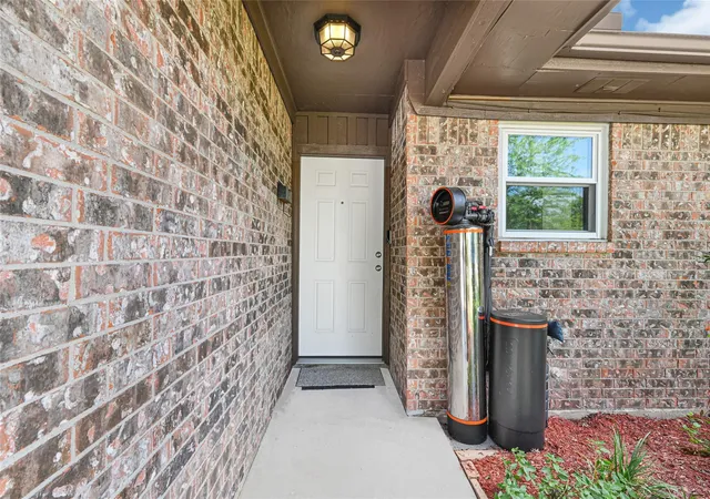 3rd image of 2509 Pearland Ave, Pearland, TX 77581 | MLS# 54010851