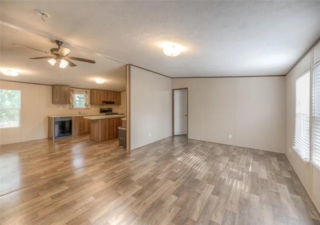 5th image of 767 Windwood Dr, Livingston, TX 77351 | MLS# 70626182