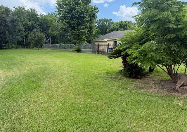 Photo 1 of Land for sale at 7212 Miley St, Houston, TX 77028 | MLS# 18355873 | Listing updated on 2026-07-05