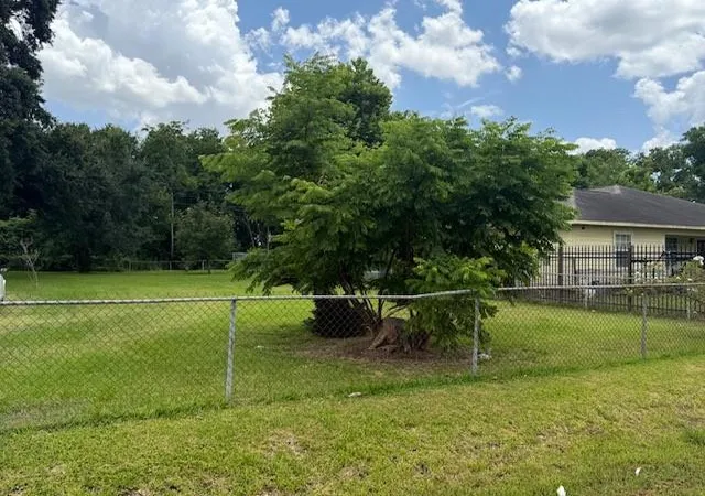 Photo 2 of Land for sale at 7212 Miley St, Houston, TX 77028 | MLS# 18355873 | Listing updated on 2026-07-05