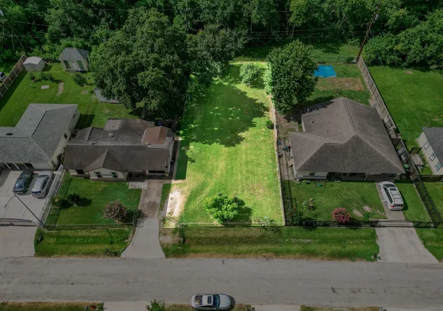 Photo 3 of Land for sale at 7212 Miley St, Houston, TX 77028 | MLS# 18355873 | Listing updated on 2026-07-05