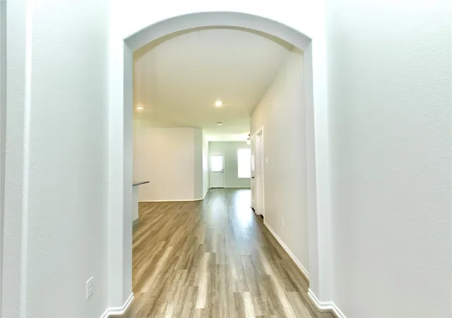 3rd image of 6718 Coral Bells Ln, Dickinson, TX 77539 | MLS# 88002671