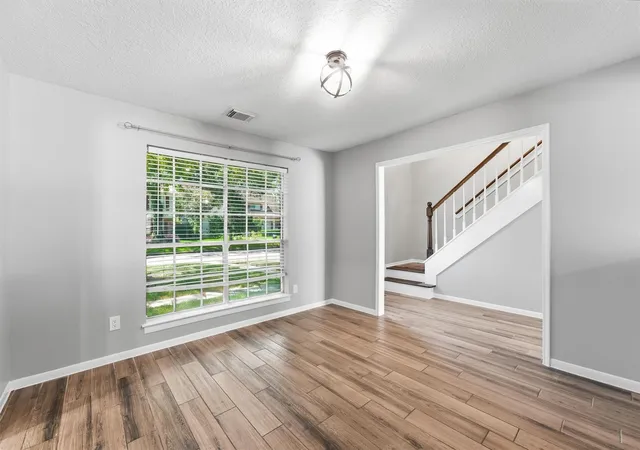 5th image of 3527 Hill Springs Dr, Kingwood, TX 77345 | MLS# 40453882