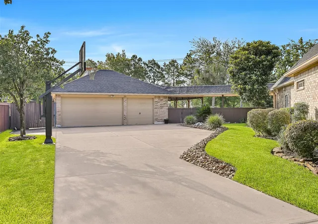 5th image of 906 High Ridge Cir, Friendswood, TX 77546 | MLS# 5455021
