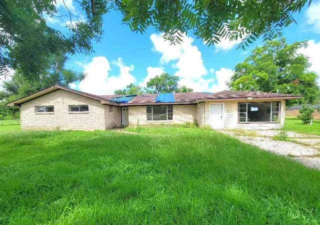Homes for sale in Freeport, TX | 419 Lee Ave, Freeport, TX 77541 | MLS# 13143994