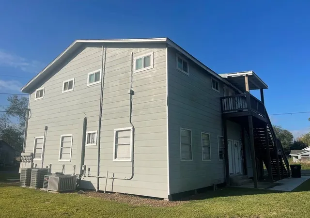 Photo 3 of Multi family home for sale at 2101 Merlin St, Bay City, TX 77414 | MLS# 27062661 | Listing updated on 2026-05-05