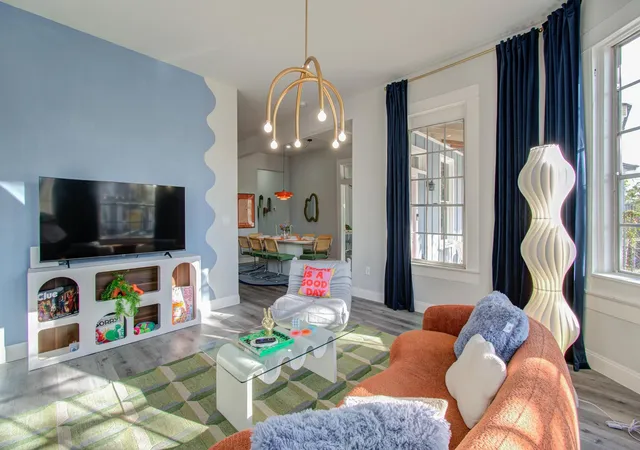 1st image of 2118 Common Street Street, Houston, TX 77009 | MLS# 39209222