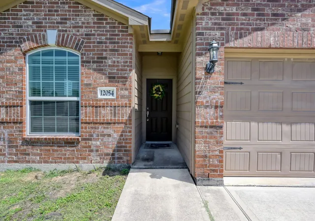 Homes for sale in Pinehurst, TX | 12054 Powderhorn Ln, Pinehurst, TX 77362 | MLS# 88791880