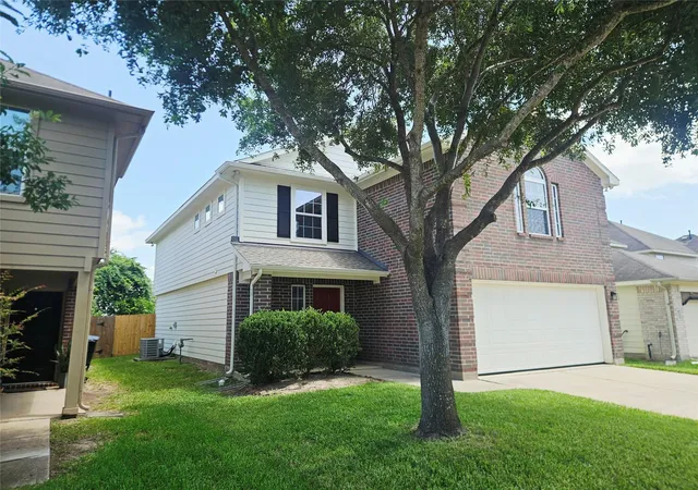 Photo 3 of Single family home for sale at 4227 Richmeadow Dr, Houston, TX 77048 | MLS# 71312488 | Listing updated on 2026-08-20