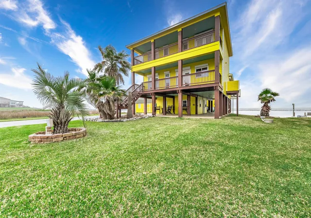 2nd image of 1989 County Road 230, Bay City, TX 77414 | MLS# 90691452