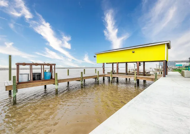 Photo 3 of Single family home for sale at 1989 County Rd 230, Bay City, TX 77414 | MLS# 90691452 | Listing updated on 2026-08-29