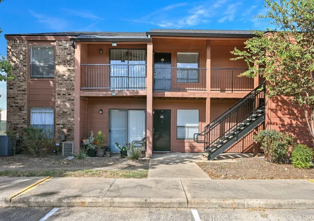 1st image of 904 University Oaks Blvd #148, College Station, TX 77840 | MLS# 52301963