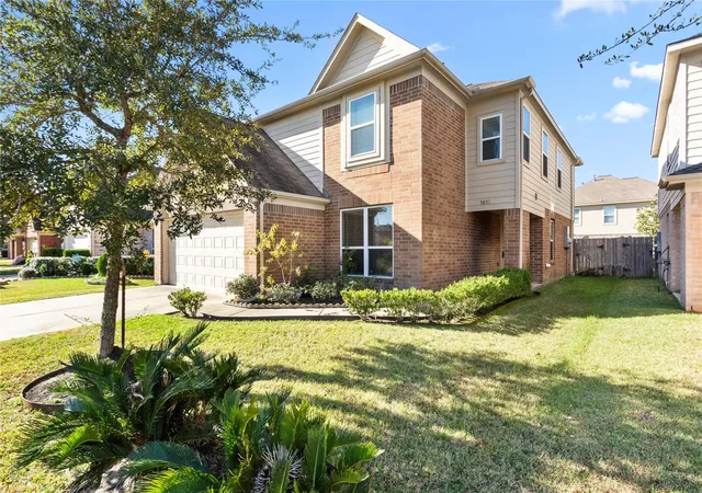 Photo 2 of Single family home for sale at 5031 Juniper Spring Trl, Katy, TX 77449 | MLS# 95189039 | Listing updated on 2026-08-24