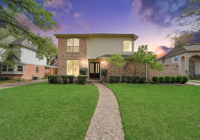 1st image of 12215 Clearfork Dr, Houston, TX 77077 | MLS# 29600398