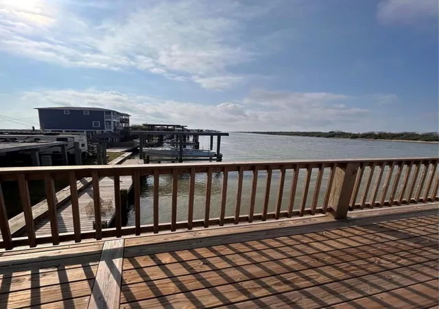 6th image of 2284 Fm 2031, Matagorda, TX 77457 | MLS# 13969457