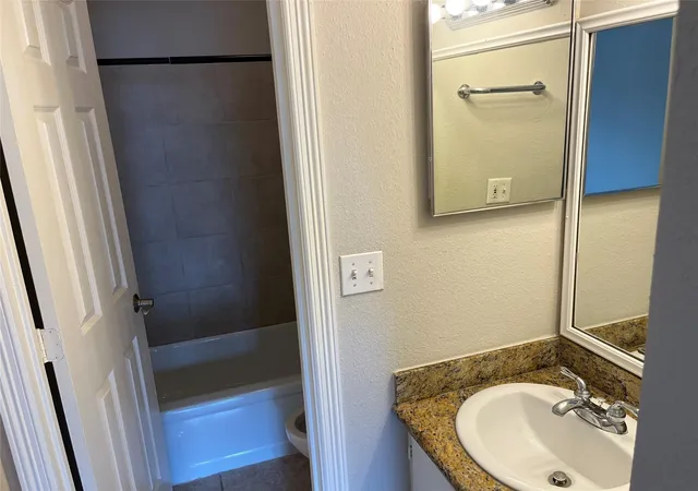 7th image of 260 El Dorado Blvd #805, Webster, TX 77598 | MLS# 32237594
