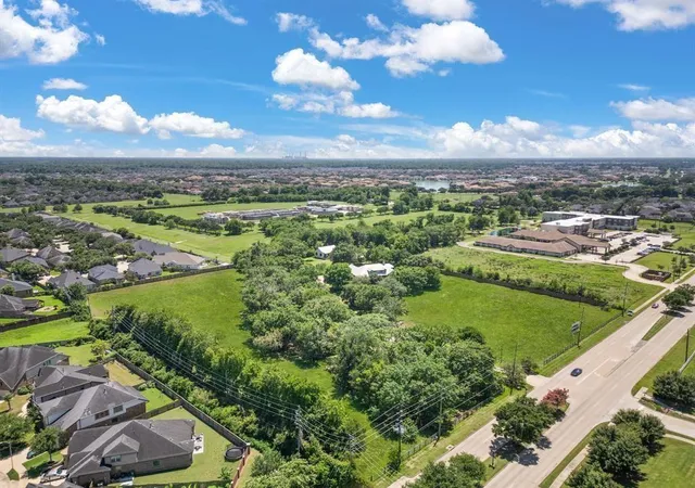Photo 3 of Land for sale at 7015 Meadowview Ests Ct, Sugar Land, TX 77479 | MLS# 53690876 | Listing updated on 2026-08-27