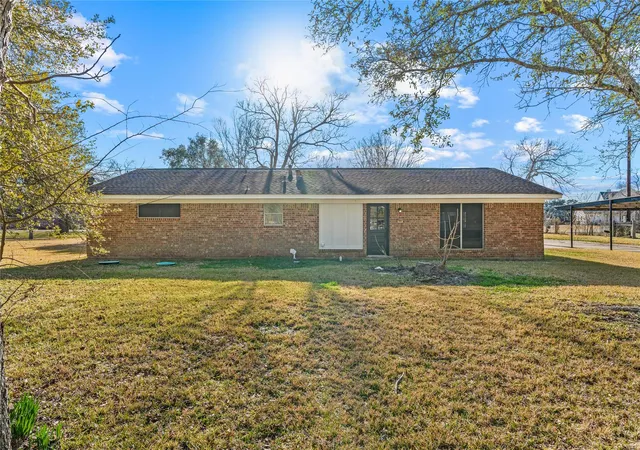 25th image of 15903 Hickory Bend Dr, Alvin, TX 77511 | MLS# 48684522