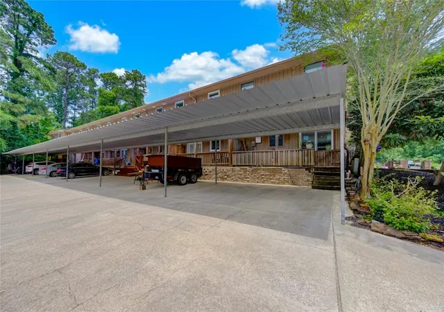 Homes for sale in Houston, TX | 1011 Hamblen Rd #307, Houston, TX 77339 | MLS# 38218531