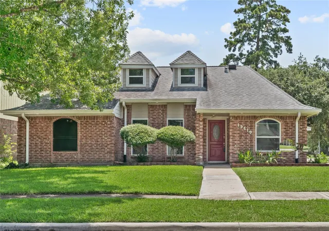 Photo 1 of Single family home for sale at 19619 Pine Cluster Ln, Humble, TX 77346 | MLS# 43809682 | Listing updated on 2026-09-17