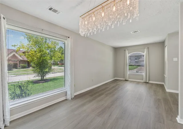 Photo 4 of Single family home for sale at 19619 Pine Cluster Ln, Humble, TX 77346 | MLS# 43809682 | Listing updated on 2026-09-17