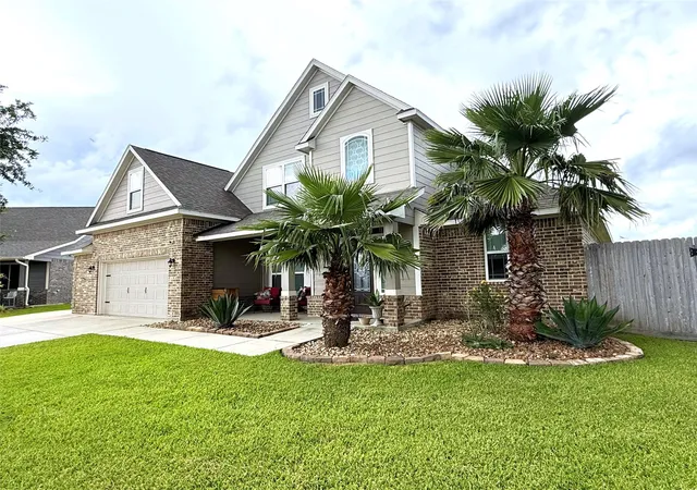 Photo 2 of Single family home for sale at 11922 Mulberry Dr, Dayton, TX 77535 | MLS# 25271962 | Listing updated on 2026-08-21