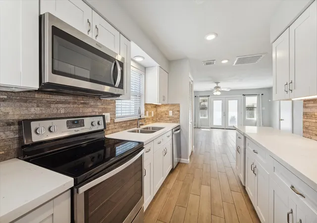 Photo 2 of Condo for sale at 12732 Huntingwick Dr #69, Houston, TX 77024 | MLS# 64898372 | Listing updated on 2026-09-15