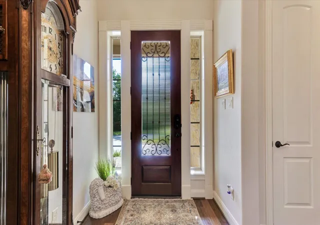 Photo 3 of Sale Pending at 2126 Graystone Hills Dr, Conroe, TX 77304 | MLS# 94325847 | Listing updated on 2026-08-29
