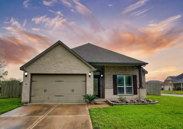 30th image of 441 Countryside Dr, West Columbia, TX 77486 | MLS# 85417077