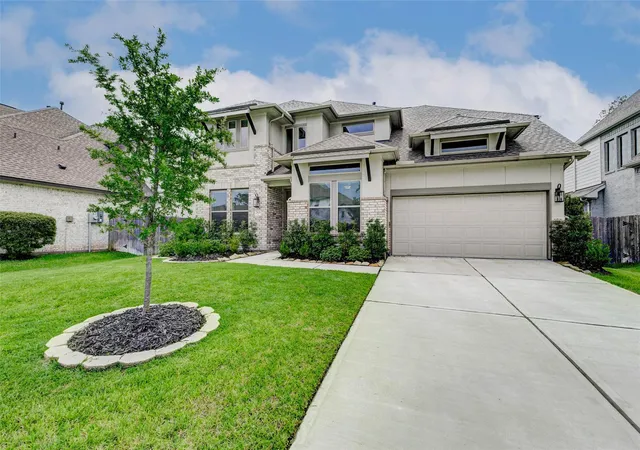 Photo 2 of Single family home for sale at 2806 Kingly Pine Trl, Conroe, TX 77385 | MLS# 75249601 | Listing updated on 2026-07-14