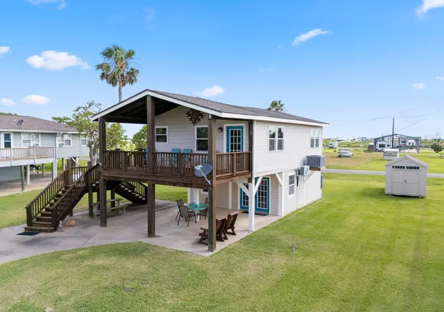 5th image of 124 Seagull, Bay City, TX 77414 | MLS# 63841206