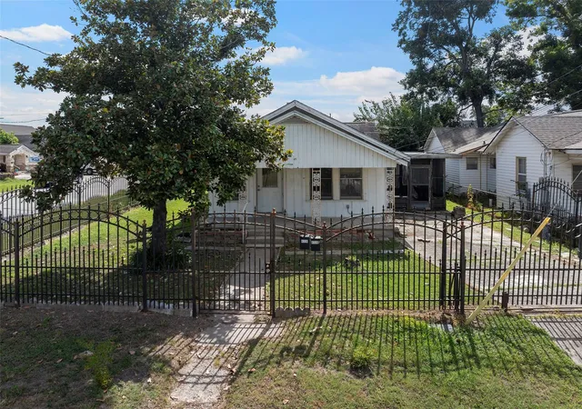 image of 4118 Gano St, Houston, TX 77009 | MLS# 51215720