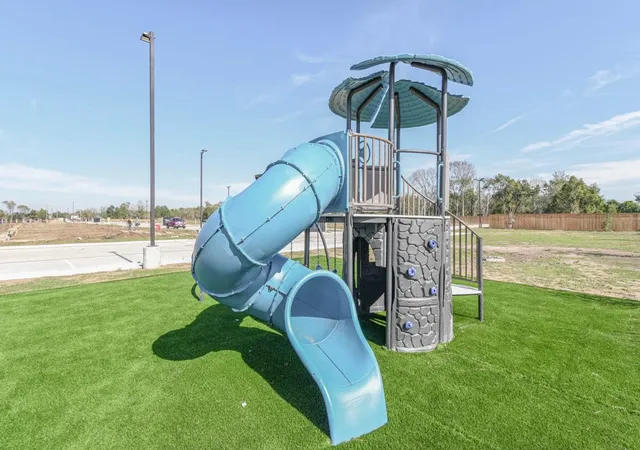 4th image of 500 Legacy #405, Alvin, TX 77511 | MLS# 35959992
