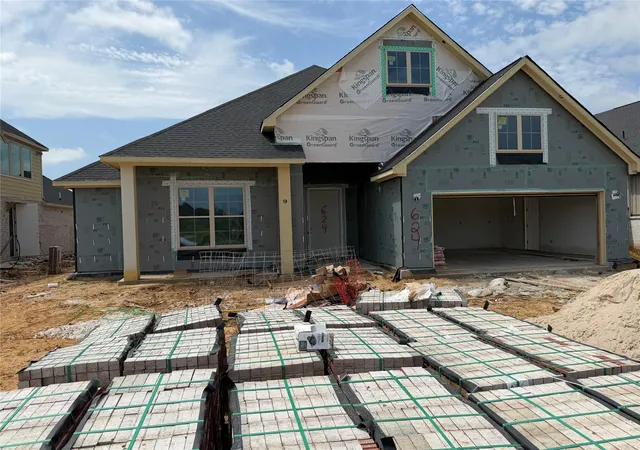 2nd image of 624 Golden Aster Blvd, Waller, TX 77484 | MLS# 73151603