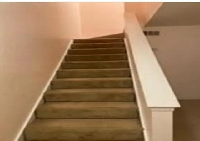 Listing Photo 4 - Condo for sale in building located at 12506 Ashford Mdw Dr, Houston, TX 77082 - Unit #B