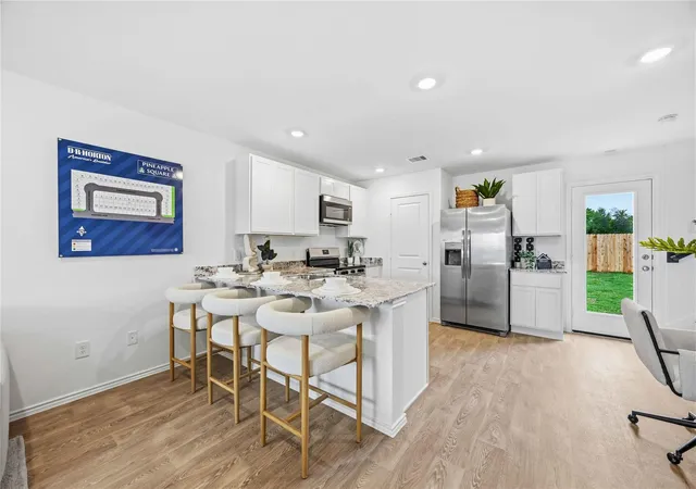 Photo 4 of Single family home for sale at 6010 Pineapple St, Houston, TX 77048 | MLS# 80591447 | Listing updated on 2026-09-17