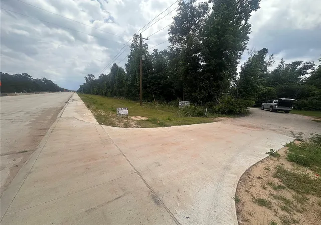 1st image of 22530 Hwy 105 Hwy, Cleveland, TX 77328 | MLS# 73595125