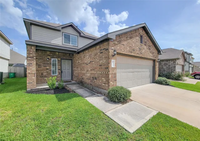 Photo 2 of Single family home for sale at 4918 Purple Wisteria Ln, Spring, TX 77373 | MLS# 83634583 | Listing updated on 2026-09-13