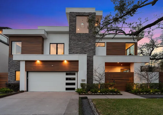 1st image of 3002 Ferndale St, Houston, TX 77098 | MLS# 76730446