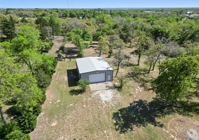 Homes for sale in Franklin, TX | 638 Oak Tree Ln, Franklin, TX 77856 | MLS# 39253448