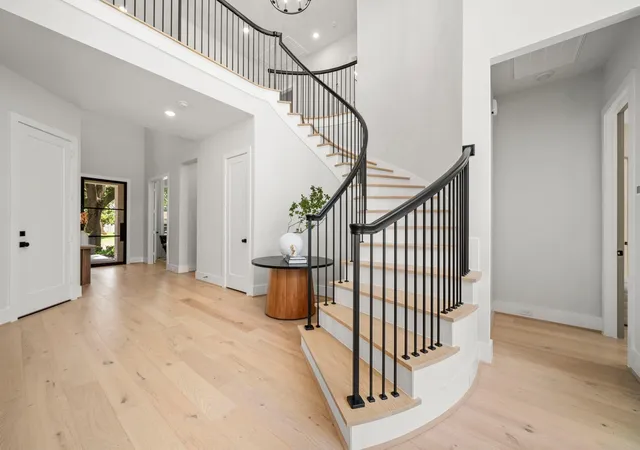 29th image of 8033 Ridgeview Dr, Houston, TX 77055 | MLS# 4557019