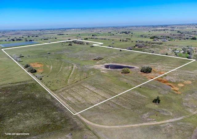 Homes for sale in Moulton, TX | 1797 County Road 261, Moulton, TX 77975 | MLS# 26029054