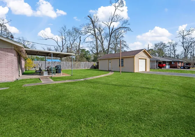 Photo 2 of Single family home for sale at 400 Dora St, Cleveland, TX 77328 | MLS# 61345283 | Listing updated on 2026-06-07
